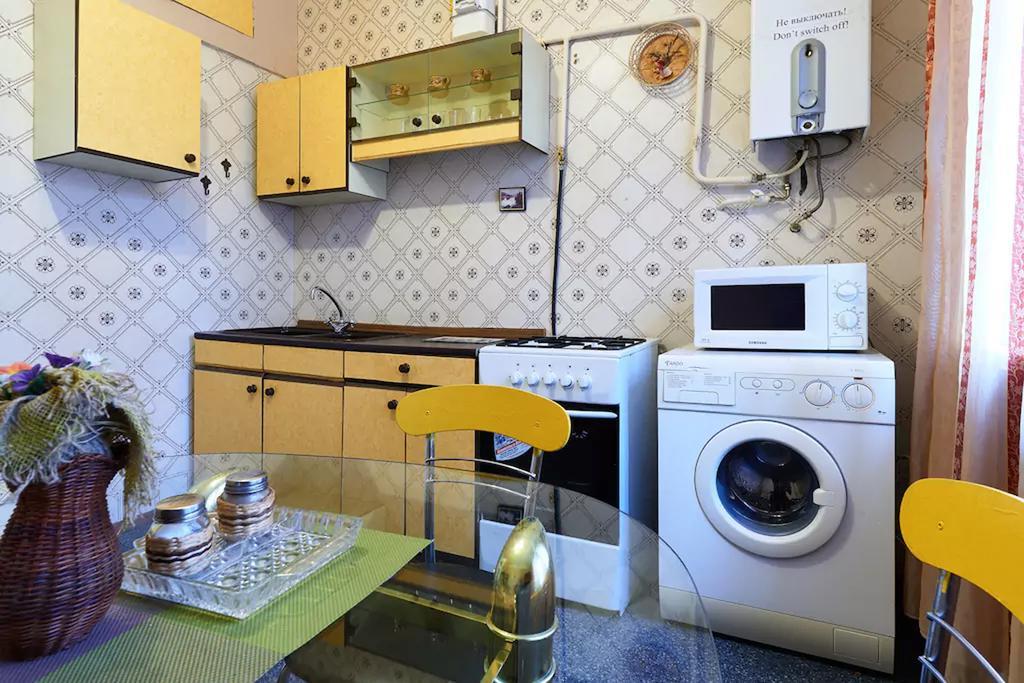 Home Hotel Apartments On Lva Tolstogo Kiev Exterior foto